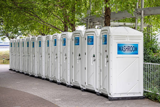 Portable Toilet Options We Offer in Wallington, NJ