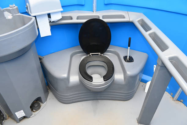 Best Construction site porta potty rental  in Wallington, NJ